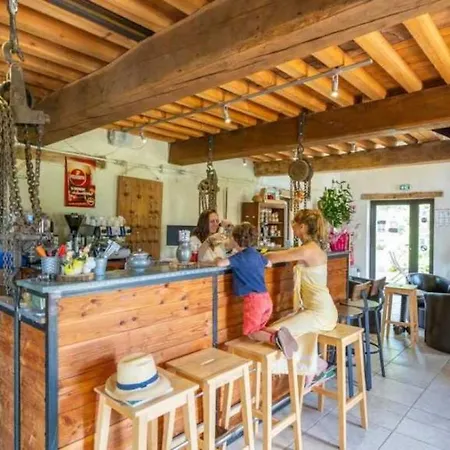 - Piscine - Eecede Holiday home *