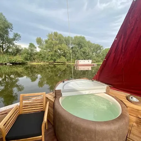 Holiday home - Piscine - Eecede Chassenard